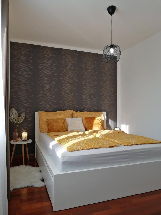 Apartment Iva Šilo Buitenkant foto