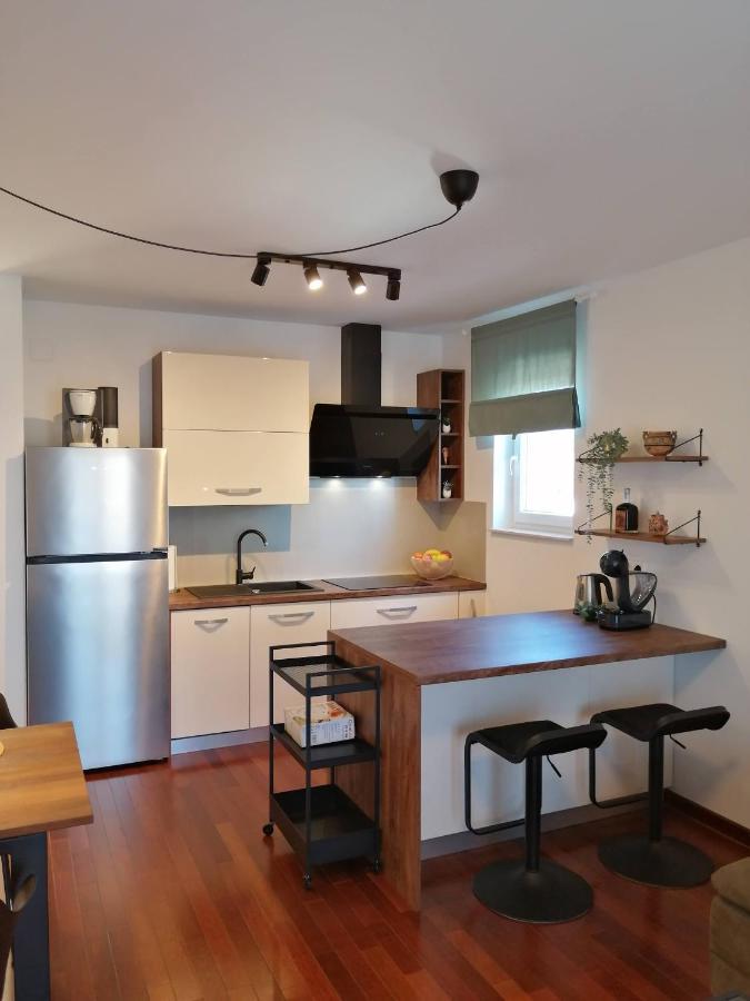 Apartment Iva Šilo Buitenkant foto